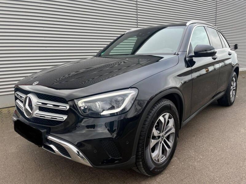 Mercedes-Benz GLC SUV 220 d 4Matic Sport  del 2020 usata a Bologna